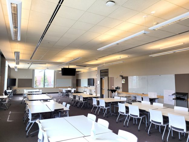 classroom-sac-241-room-setup-image2